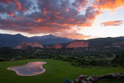 Garden Of The Gods Club And Resort image 8